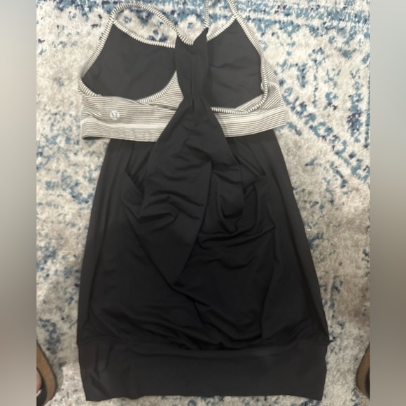 Lululemon No Limits Yoga 4/6 Layered Tank Tonka stripe - Picture 3 of 4